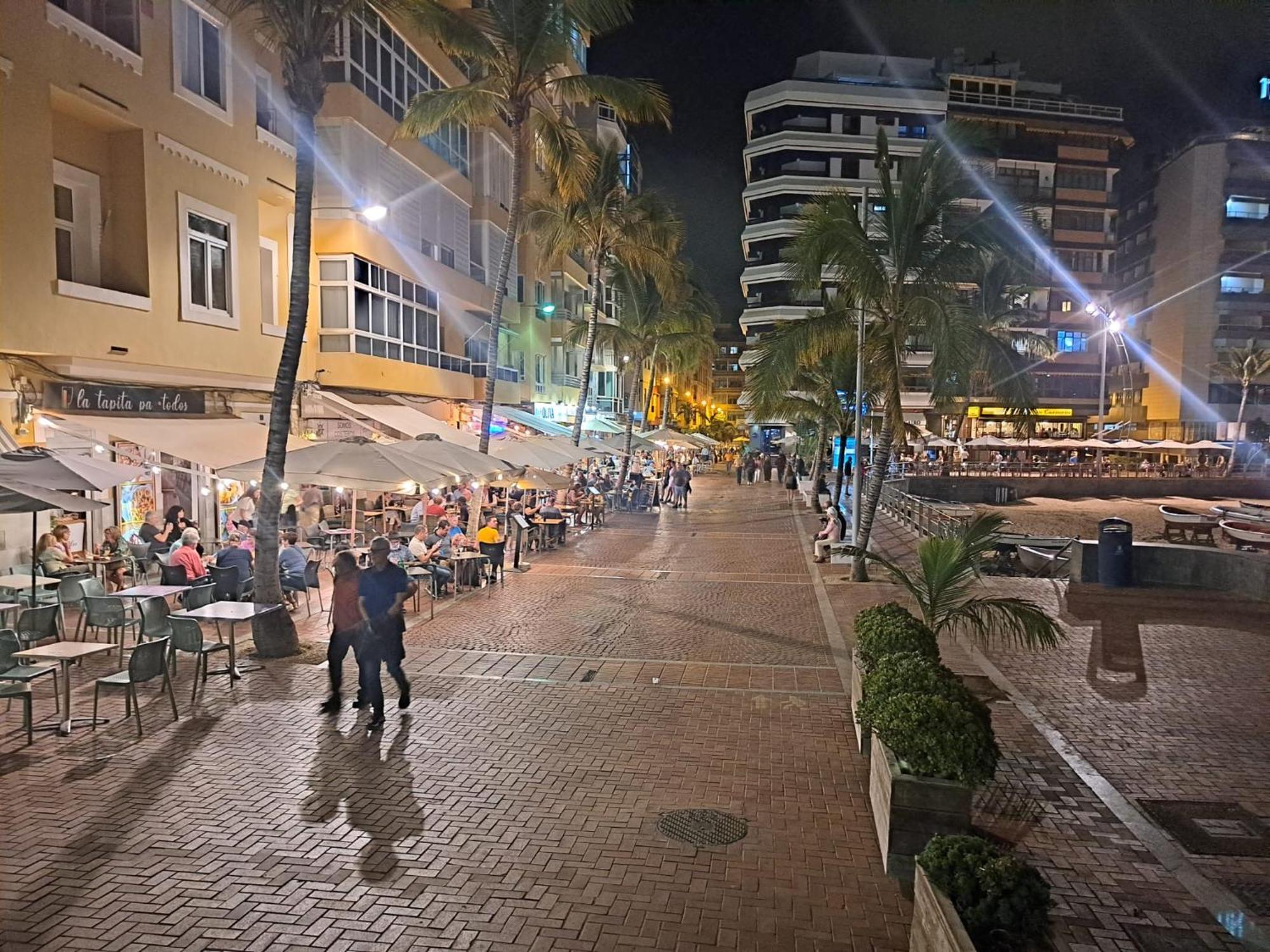 Bkd1 - Entero A 50 Metros Playa De Canteras Appartement